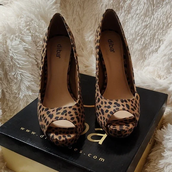 Diba Shoes Diba Platform Peep Toe Pumps Poshmark